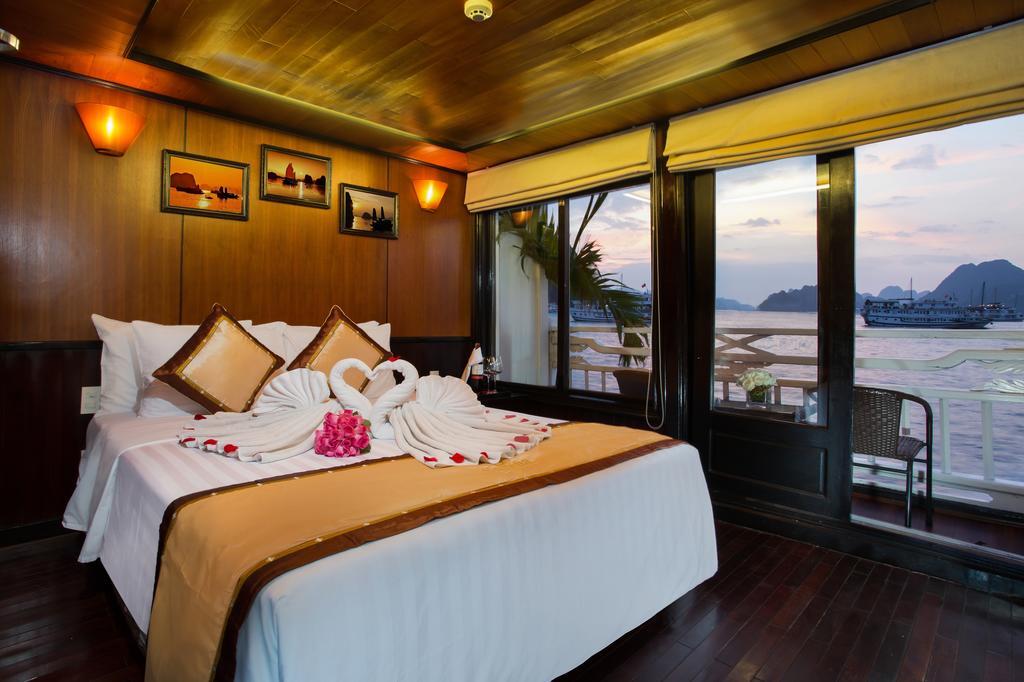 Syrena Cruises Hotel Hạ Long-öböl Kültér fotó